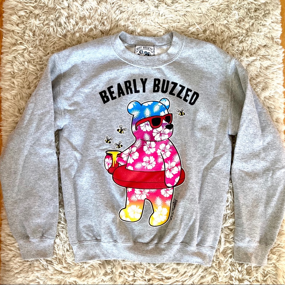Riot Society Graphic Crewneck pullover sweatshirt